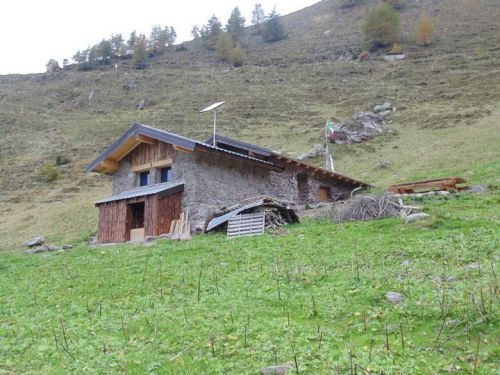 Immagine per il contenuto "Festa al Bivacco Lupi di San Glisente - Foresta Val Grigna (BS)"