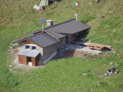 Immagine per il contenuto "Festa al Bivacco Lupi di San Glisente"